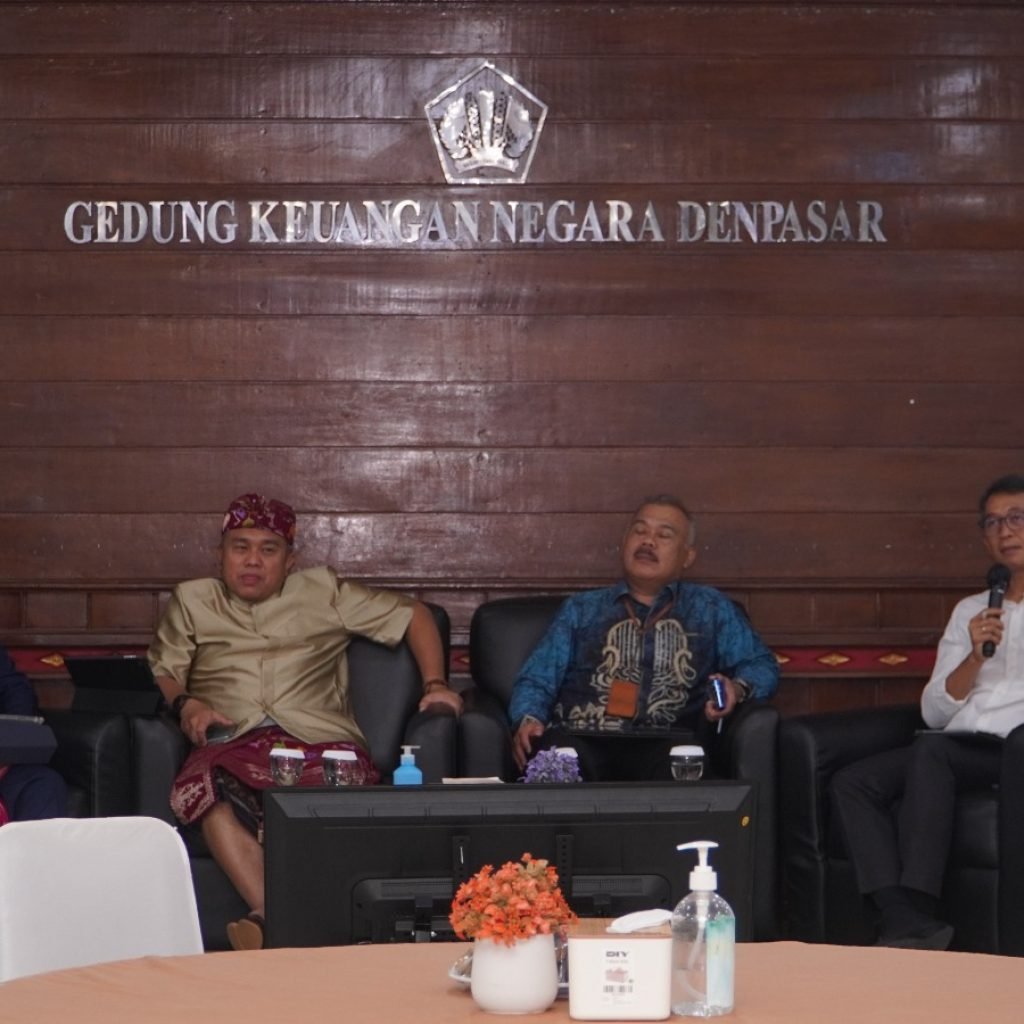 Ket Foto: Penerimaan pajak Bali alami tumbuh 8,91 persen, tembus Rp12,69 Triliun hingga September 2026.