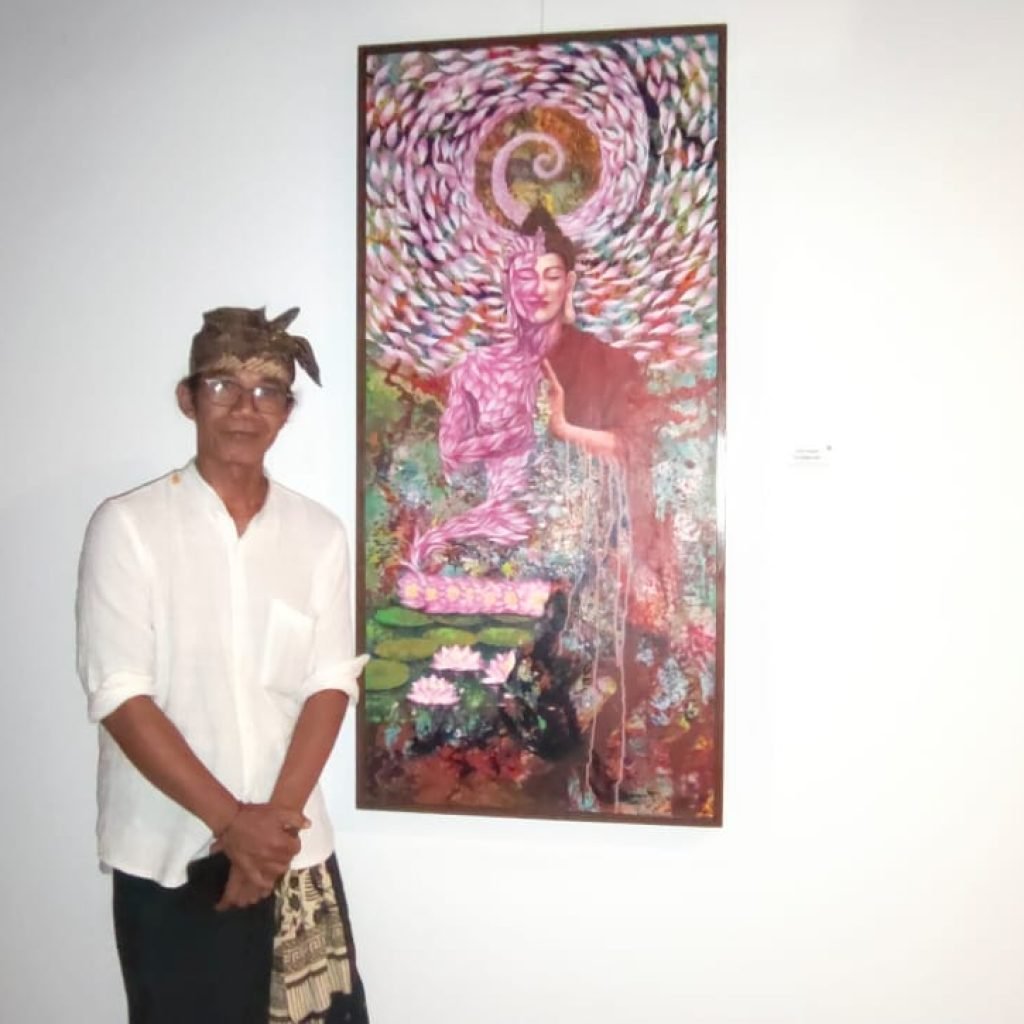 Ket Foto: Salah satu peserta pameran Himpunan Perupa Payangan, ditambilkan I Ketut Sunama, Jumat (18/9/2026).